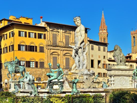 ドゥオーモクーポラチケット付き！フィレンツェ半日観光　お好きな観光スポット選択可＜貸切／日本語公認ガイド／午前／フィレンツェ発＞by Mybus