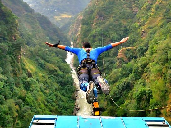 バンジージャンプ☆絶景！絶叫！世界第2位の160mから谷底へジャンプ！＜昼食付／カトマンズ発＞