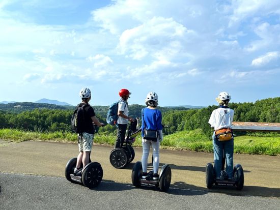 滝野すずらん丘陵公園 セグウェイツアー 札幌の大自然を満喫するひととき 写真データプレゼント！＜2.5時間／午前 or 午後／滝野＞