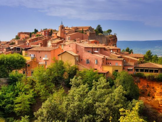 フランスの最も美しい村巡り リュベロン地方 1日観光ツアー　ルールマラン＋ルシヨン＋ゴルド＜貸切／日本語ドライバー／8時間／マルセイユ発＞