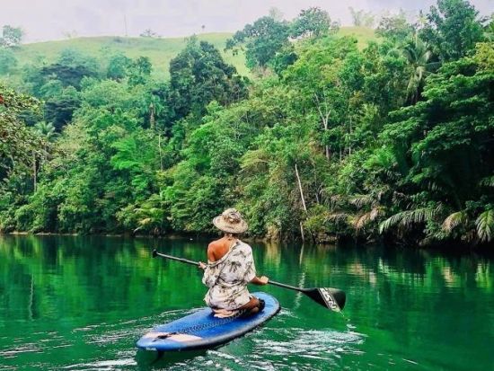ロボック川サンセットSUPツアー！夜にはホタルに出会えるチャンスあり＜英語ガイド／ボホール島＞