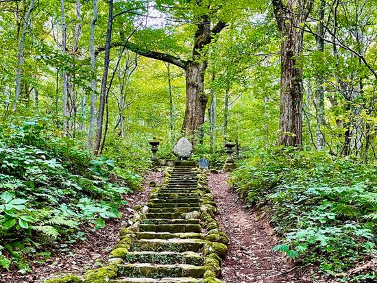 大町桂月の墓標