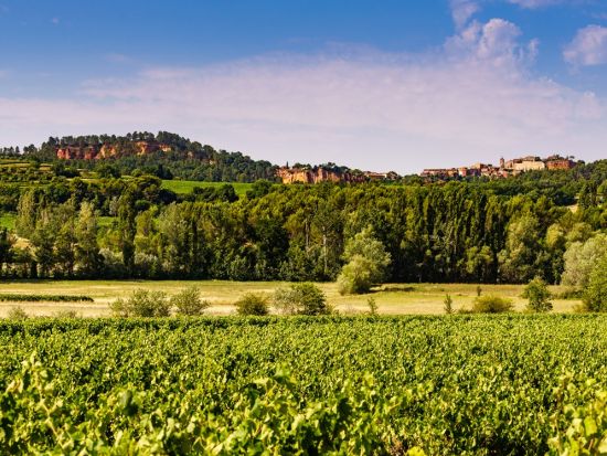 リュベロン地方の美しい村々ルシヨン＆ゴルド 1日観光ツアー　ワイナリー訪問付き＜貸切／日本語ドライバー／8時間／マルセイユまたはエクス・アン・プロヴァンス発＞
