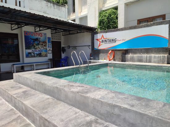 タンジュン・ブノアでマリンスポーツ体験！3つのアクティビティがセットになった選べるパッケージプラン＜昼食付き／ヌサドゥア主要エリア送迎あり＞