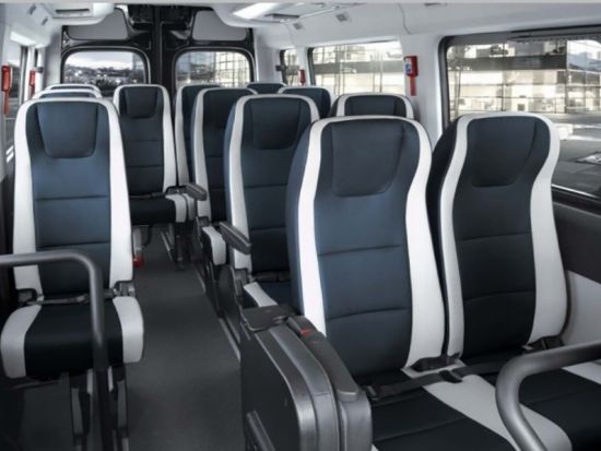 【貸切チャーター】ミニバスでソウル市内・郊外観光 日本語通訳ガイドライセンス保有のドライバーがご案内  ＜最大定員12名／日本語ドライバー＞ ※車1台あたり料金