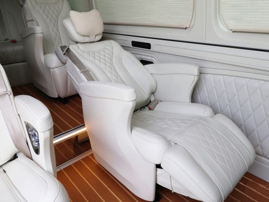 【貸切チャーター】ベンツVIP専用車 ソウル市内・郊外観光 空港お送り付の帰国日プラン選択可能 ＜最大定員7名／韓国語・英語ドライバー＞ ※車1台あたり料金