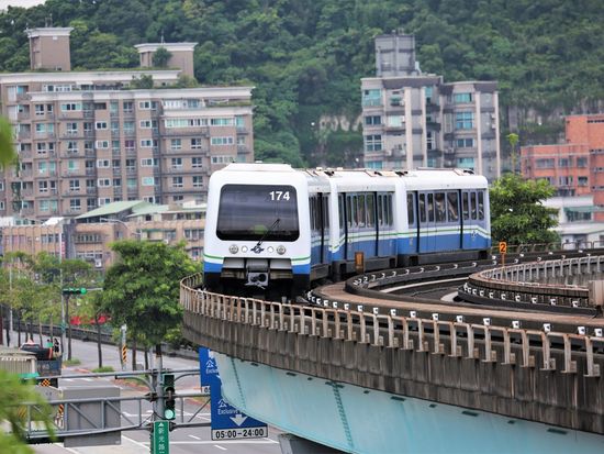 Taiwan_Taiwan Metro_MRT_pixta_72187864