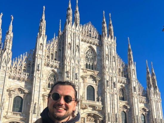 ミラノ  グルメウォーキングツアー！本場のリゾット・アランチーナ・イタリア各地のグルメを食べつくす＜ワイン試飲＆ミラノコーヒー／英語ガイド＞