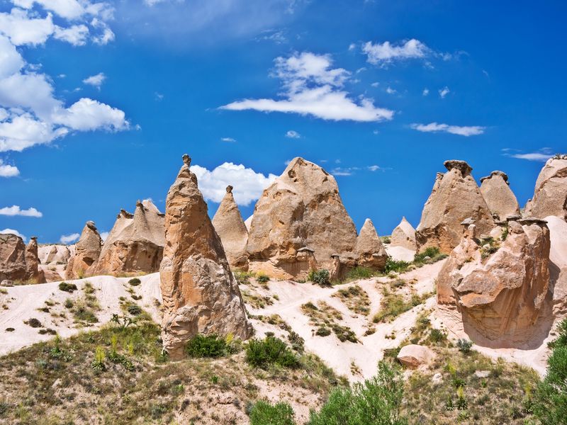 Cappadocia_Devrent-Valley_shutterstock_689241769