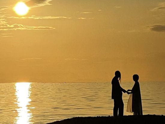 西表島発鳩間島観光付きサンセットツアー♪アルコール含む無料ドリンク付き ＜2時間／夕方から／西部地区ホテル無料送迎／西表島＞