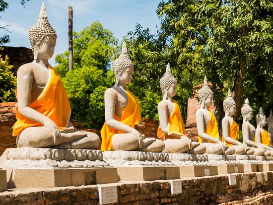 Thailand_Ayutthaya_Wat Yai Chai Mongkhon_shutterstock_495317035