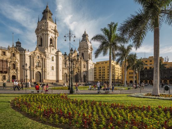 リマ市内＋バランコ地区 プライベート半日観光＜4時間／日本語ガイド／リマ発＞
