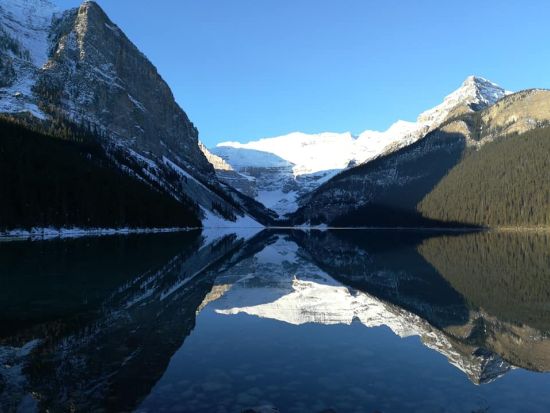 バンフ国立公園6大湖巡り　1日観光ツアー ＜4月・10月／日本語ガイド／バンフ発＞