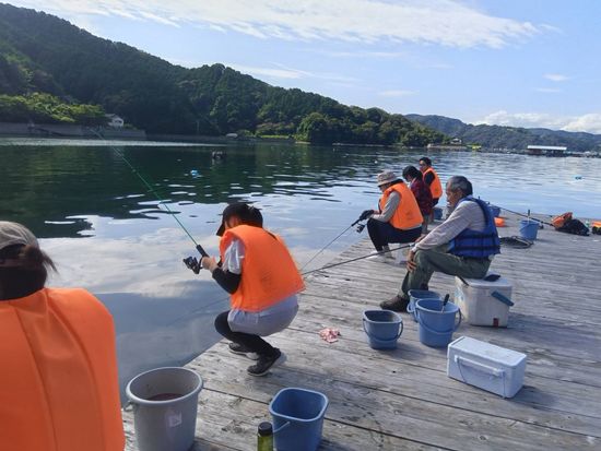 ファミリー釣り体験 (2)