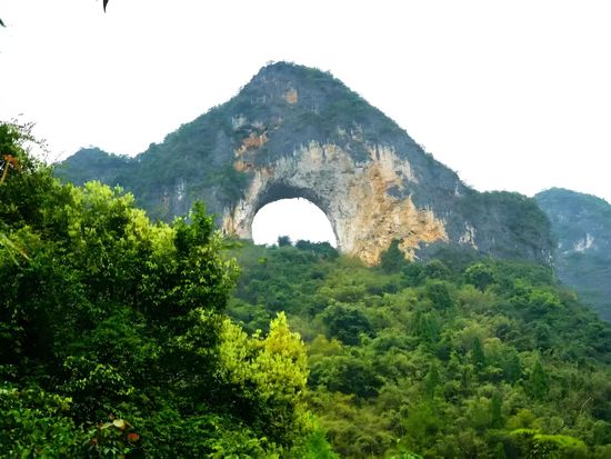 桂林観光名所 月亮山