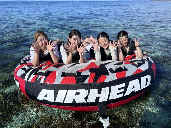 フライボード体験 新定番アクティビティで空中散歩！空を飛ぶスリルと爽快感を体験◎マリンチューブ付プランも＜名護市・今帰仁村・古宇利島＞