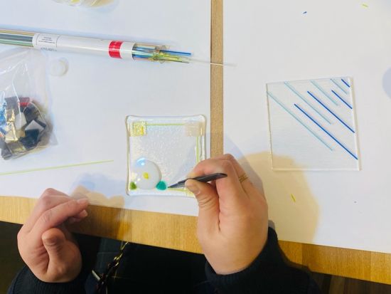 ステンドグラスを使ったコースター製作体験　五島の自然モチーフで作る！旅の記念やプレゼントにもおすすめ ＜約1.5時間／新上五島町＞ by 葉ぐるま堂