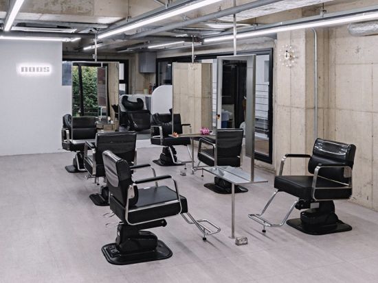Noos Hair Salon「ヌースヘアサロン」ヘアスタイリング体験　有名サロンのデザインで新しい自分に メンズメニュー有＜日本語対応可／弘大入口駅徒歩6分＞