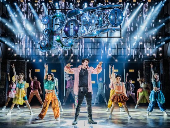 『＆ジュリエット』 ブロードウェイ・ミュージカル チケット予約 ＜～2026年10月までの公演＞