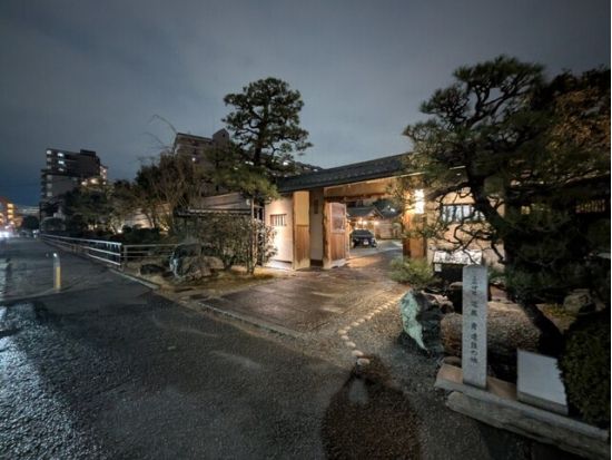 【夜 催行】舞妓さん鑑賞＋和会席　京の隠れ家「清和荘」で唯一無二の時間を体験＜お部屋貸切／撮影自由／最大50名様＞