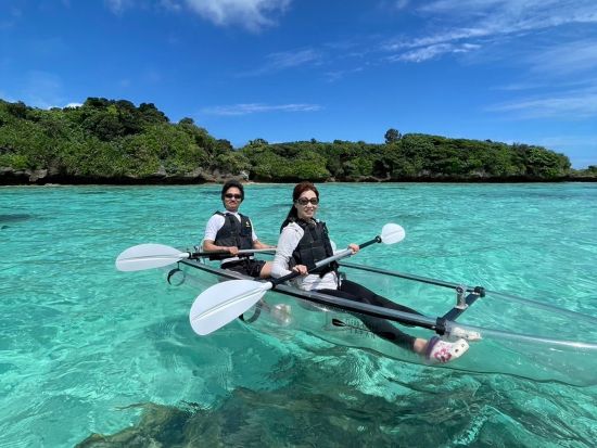 青の洞窟探検＋ウミガメシュノーケル＋川平湾クリアカヤック 透明度抜群の海を大満喫！GoPro撮影&グラスボート割引チケット付きプランあり◎＜約5時間／送迎可＞