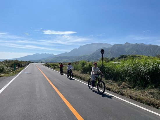 田園サイクリング画像