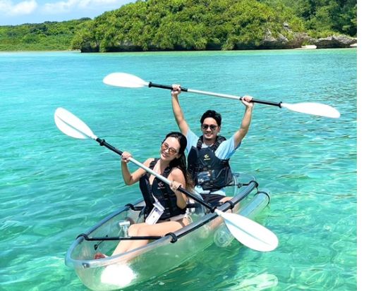 川平湾クリアカヤック体験ツアー 川平湾グラスボート割引チケット付きプランもあり♪／送迎無料／3歳以下無料＜約1時間30分／石垣島＞