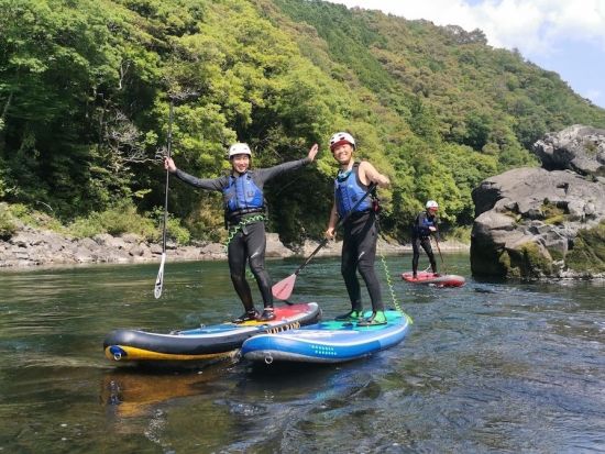 SUPツアー 1本のパドルで四万十川の冒険へ！＜半日 or 1日／四万十川＞