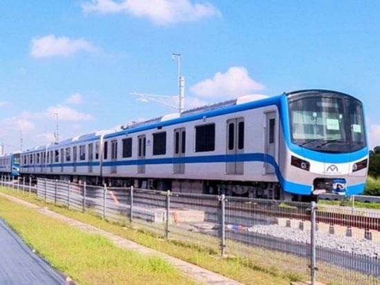 ホーチミン市内観光1日ツアー　地下鉄乗車体験＋ホーチミン市歴史博物館＋クァン・サン美術館などを訪問！＜日本語ガイド／ベジタリアンランチ付き／ホーチミン発＞