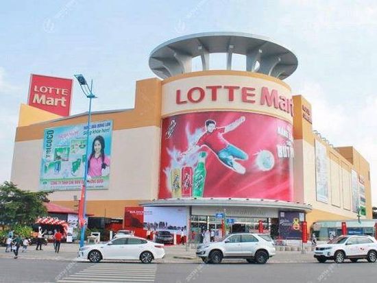 quang-cao-tai-lotte-mart-da-nang-2