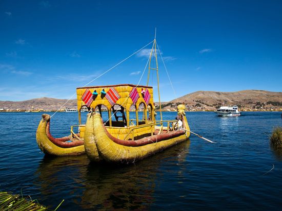 lake Titicaca Puno Peru_11470709