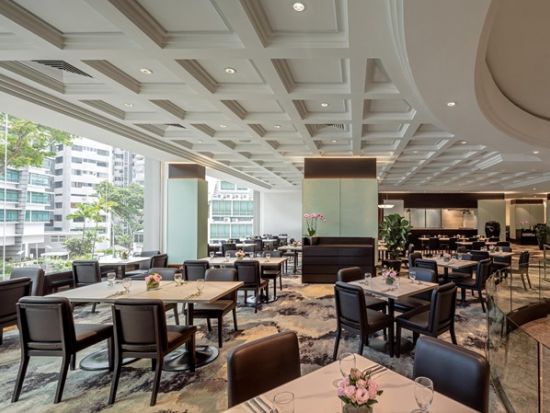 ホワイト・ローズカフェ「White Rose Cafe」食事券＆事前予約サービス　有名シェフが作る海南チキンライスのセットメニュー