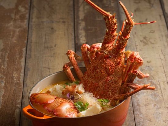 パームビーチ・シーフード・レストラン「Palm Beach Seafood Restaurant」食事券＆事前予約サービス　老舗で楽しむクラシックな海鮮料理