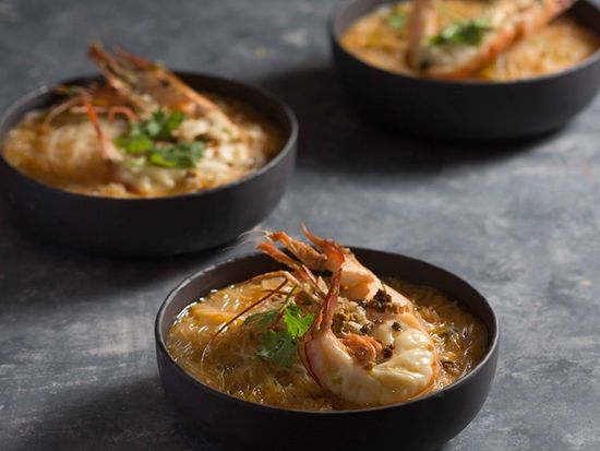 200013563_base_17383992683713