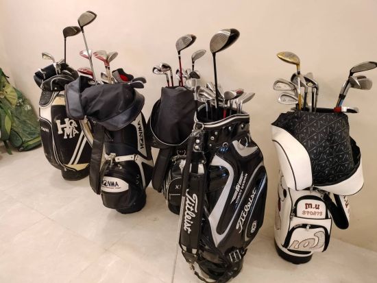 ゴルフ場予約 リロアン・ゴルフコース　日帰りまたは宿泊付きプラン＜ホテル送迎付／日本語ガイド同行＞