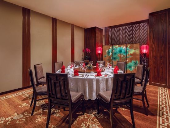 ハイテンロー「Hai Tien Lo」食事券＆事前予約サービス　5つ星ホテル内のレストランで伝統的な広東料理を堪能