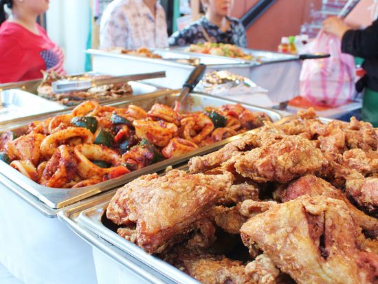 Beach Resort_Guam_Chamorro Village_shutterstock_354438344