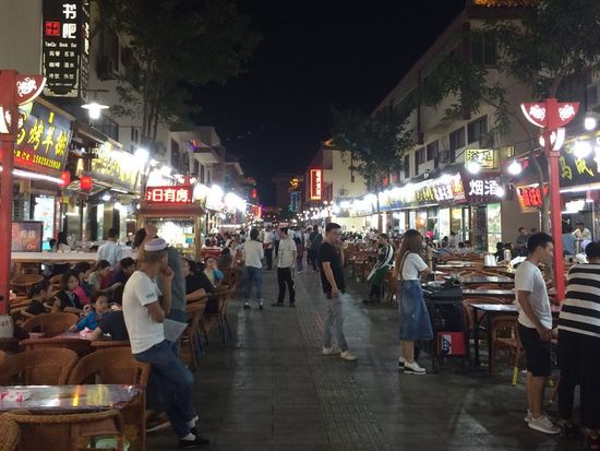 敦煌夜市1