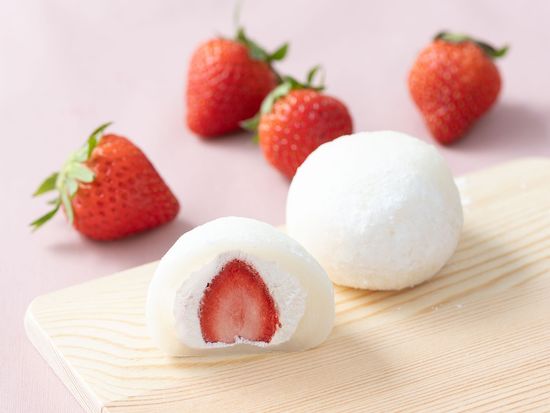 10377164-001_ホシフルーツあまおうのクリームいちご大福ｆｕｗａｒｕ (7)