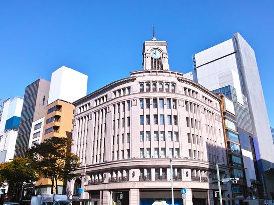 Japan_Tokyo_Ginza 4-chome_Wako Main Building_shutterstock_597683639
