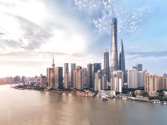 China_Shanghai_Shanghai Tower_shutterstock_551524441