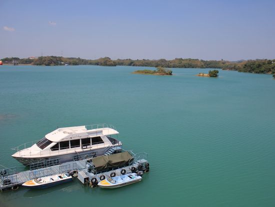 Tainan_Wushantou Dam_烏山頭_pixta_32274632_M