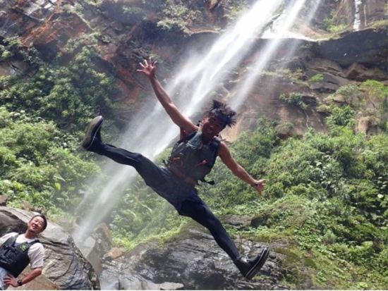 【貸切】半日ピナイサーラの滝ツアー マングローブカヌー・ジャングルトレッキング体験 滝壺コースでスリルを味わおう＜約4時間／1～7名／送迎可／写真プレゼント＞