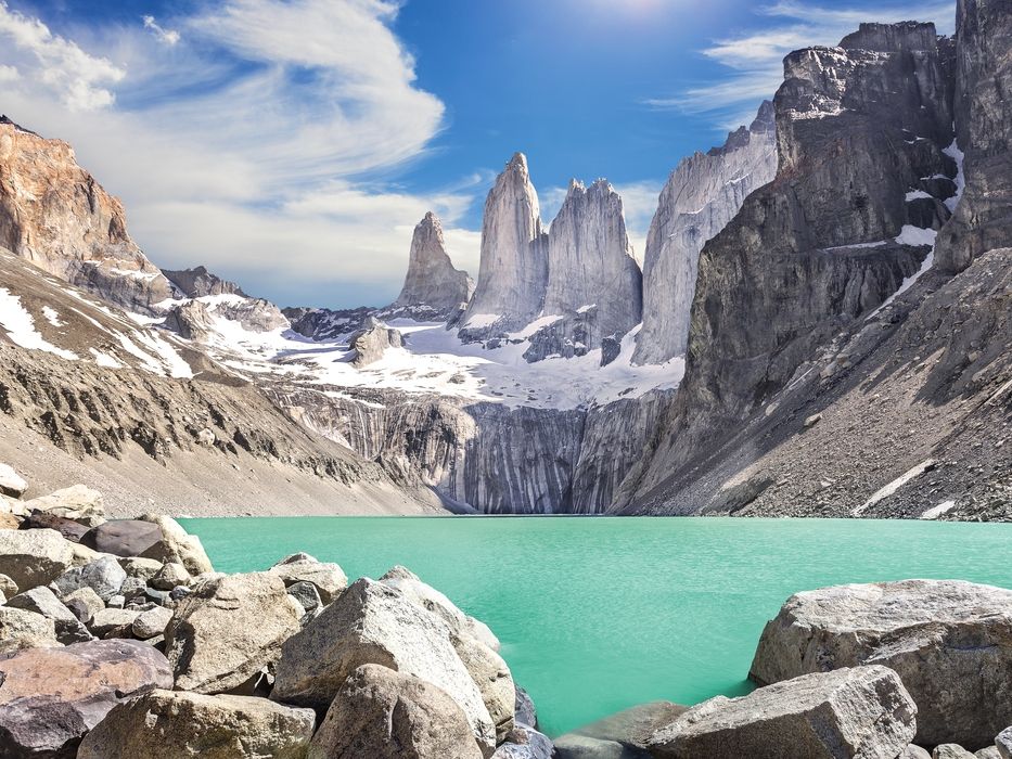 Chile_Patagonia_Hiker in a national park Torres del Paine_shutterstock_221758564
