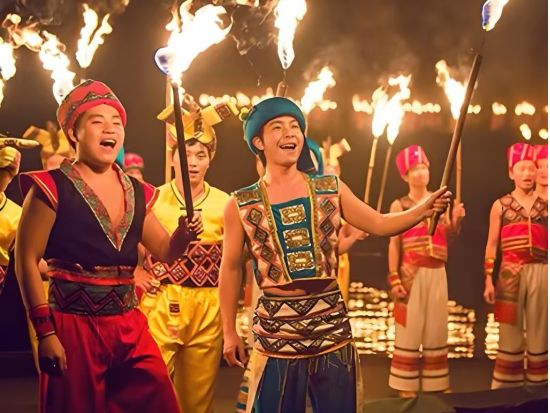 【桂林3日間プライベートツアー】山水の夢舞台で心を癒すプレミアム体験！4つ星クルーズにて漓江下り＋遇龍河の筏漂流＋印象劉三姐野外ステージ