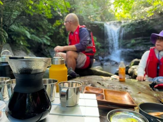 【貸切】半日クーラの滝ツアー マングローブ鑑賞＆親子で楽しむ生き物探し！カヤック&トレッキング体験で自然大満喫◎＜約3時間30分／送迎可／写真プレゼント＞