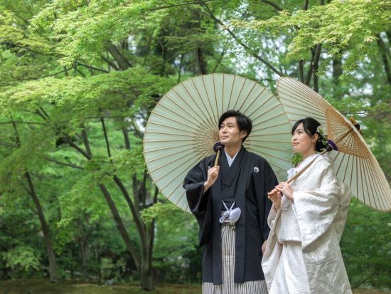 長岡京で着物体験 プロのカメラマンによる写真撮影付き＜婚礼衣装あり／約3時間／京都府長岡京市＞