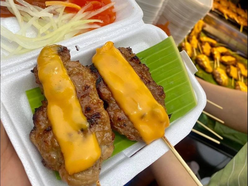 チーズのせベトナム風焼きつくね