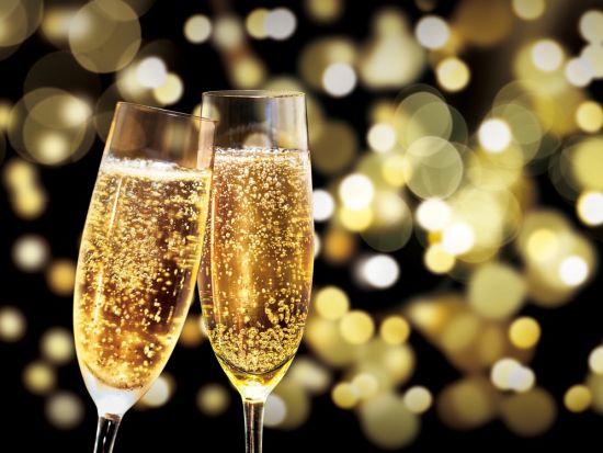 ムーランルージュ(Moulin Rouge)フレンチキャバレー＜ディナーショーまたはドリンクショー＞ by ParisCityVision