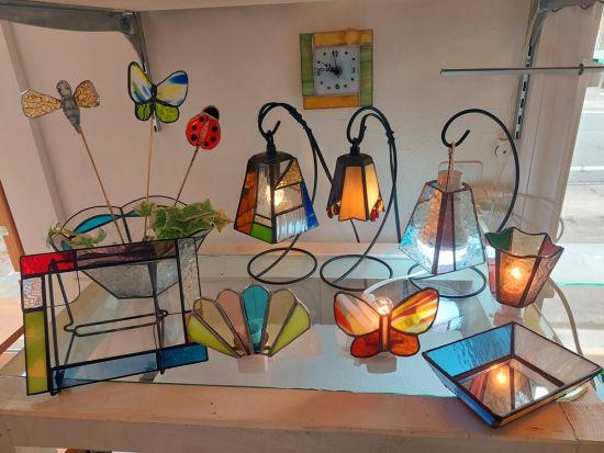 ガラス工芸体験 自分だけのオリジナルが作れる ステンドグラスの写真立て・ライトを作ろう！8歳から参加OK＜2時間／八幡新田駅徒歩5分／知多市＞